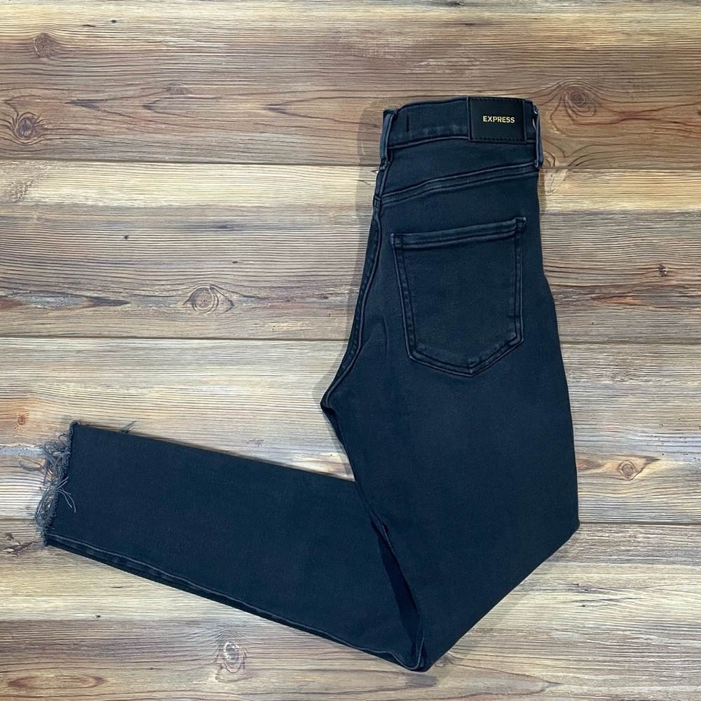 Express Skinny Jeans Denim Light Black Womens Size 4 R Mid Rise Raw Hem Stretch